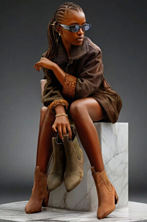 Kadın Elegant Ayakkabı Kısa Topuklu Lastikli Bot Özel Tasarım Abiye Ayakkabı