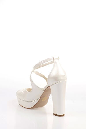 Kadın Moda Şık Beyaz Topuklu Zarif Tasarım Yüksek Topuk Düğün Nişan Gece Abiye Ayakkabı