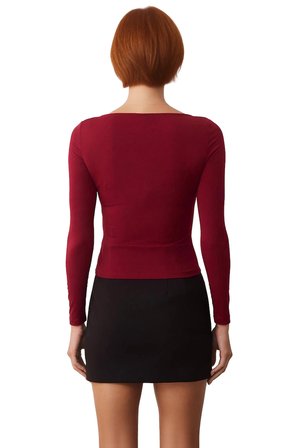 Kadın Uzun Kollu Anahtar Deliği Yaka Aksesuar Detaylı Vücuda Oturan Örme Kaliteli