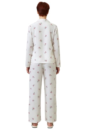 Kadın Çiçekli Gömlek Yaka Pijama Takımı Fonksiyonel Dayanıklı Kaliteli Konforlu Estetik Şık