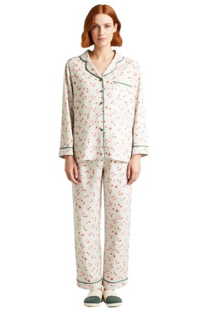 Kadın Çiçekli Gömlek Yaka Uzun Kollu Pijama Takımı Fonksiyonel Dayanıklı Kaliteli Konforlu
