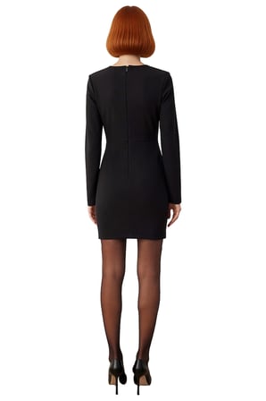 Kadın Bodycon Kokteyl Elbise Aksesuar Detaylı Uzun Kollu Mini Dokuma Stiliyle Şık Ve Modern Görünüm