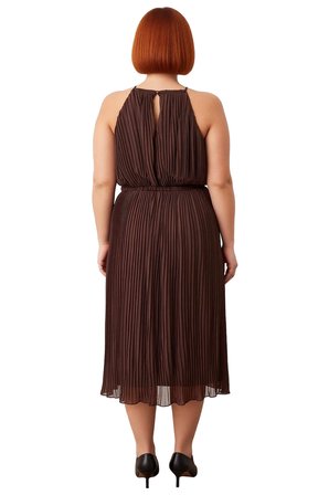 Kadın Büyük Beden Kahverengi Düz Halter Yaka Maxi Bodycon Dokuma Elbise Şık Davetler İçin Kaliteli