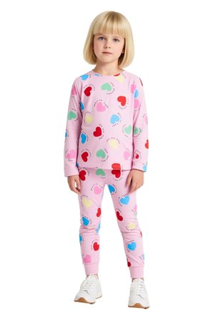 Kız Çocuk Pamuk Polyester Örme Kalp Desenli Pijama Takımı Kaliteli Şık Rahat Günlük