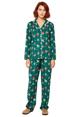 Kadın Yılbaşı Temalı Gömlek Yaka Pijama Takımı Fonksiyonel Dayanıklı Kaliteli Konforlu Şık