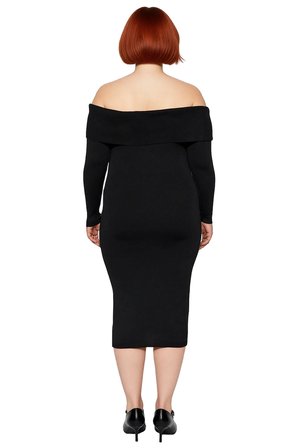 Kadın Bodycon Kesim Carmen Yaka Düz Uzun Kollu Triko Midi Elbise Kış Aylarının Şık Ve Rahat Gündüz