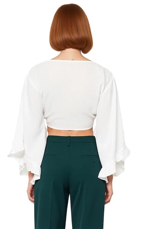 Kadın V Yaka İspanyol Kol Super Crop Dokuma Beachwear Bluz İle Şık Ve Ferah Bir Yaz Kombini