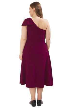 Kadın Büyük Beden Bodycon Midi Elbise Tek Omuzlu Asimetrik Yaka Şık Davetler İçin Zarif Dokuma