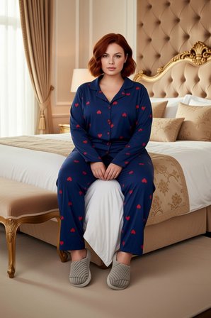 Kadin Kirmizi Kalp Desenli Gömlek Yaka Pijama Takımı Fonksiyonel Dayanıklı Kaliteli Modern