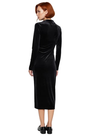 Kadın Siyah Kadife Bodycon Midi Elbise Polo Yaka Uzun Kollu Büzgülü Modern Kış Şıklığı Kaliteli