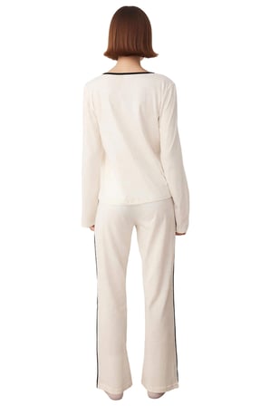 Kadın Fiyonk Detaylı Uzun Kollu Pijama Takımı Fonksiyonel Dayanıklı Kaliteli Konforlu Spor
