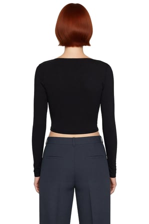 Kadın Ekru V Yaka Fitted Crop Uzun Kol Dantel Detaylı Anvelop Kışlık Pamuklu Elastan Bluz Kaliteli