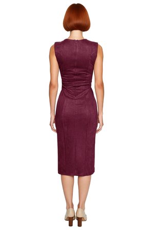 Kadınlara Özel Smart Bodycon Süet Dokuma Midi Elbise Kolsuz Şık Tasarımıyla Gündüzden Geceye.