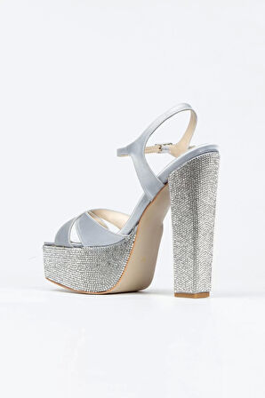 Kadın Moda Gümüş Saten Ökçe-Poli Taşlı Klasik Köşe Kalıplı Kalın Düğün Nişan Gece Abiye Ayakkabı