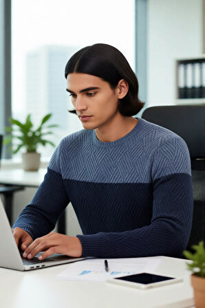 Erkek Regular Kalıp Renk Bloklu Bisiklet Yaka Uzun Kollu Triko Kazak İle Şıklığı Yakalayın