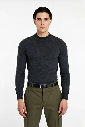 Erkek Fitted Yarım Balıkçı Yaka Triko Kazak Basic Koleksiyon Kış Stilinize Konforlu Bir Dokunuş