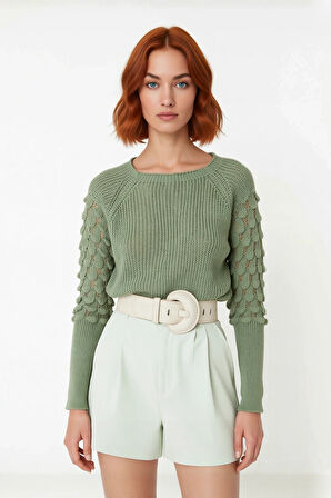 Kadın Regular Kalıp Dokulu Akrilik Triko Bisiklet Yaka Uzun Kollu Şık ve Konforlu Mevsimlik Kazak