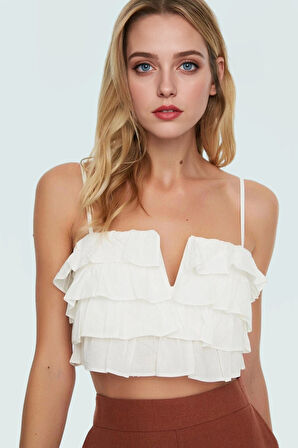 Yazlık Crop Bluz Katlı Fırfır Detay Pamuklu Dokuma Kumaş Plaj ve Günlük Stil Rahat Kullanım