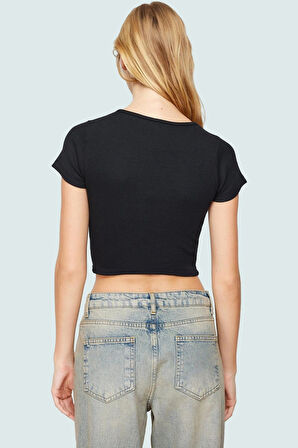 Kadın Bisiklet Yaka Crop Bluz Örme Kumaş Rahat Yazlık Özenle Seçilmiş Modern Stil Seçkin Malzeme