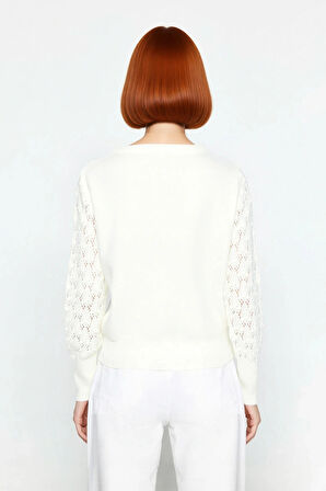 Kadınlara Özel Akrilik Ajurlu Uzun Kol Bisiklet Yaka Triko Kazak Regular Kalıp Kış İçin İdeal Şıklık