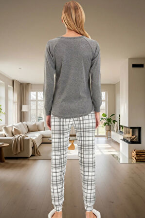 Kadın Ekose Pijama Takımı Yumoş Örme Kumaş Rahat Kışlık Seçkin Malzeme Kaliteli İşçilik