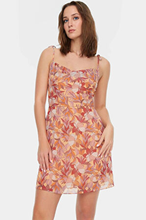 Çiçekli Desenli Şifon Mini Elbise Rahat A Kesim Yazlık Günlük Konforlu Özenle Seçilmiş