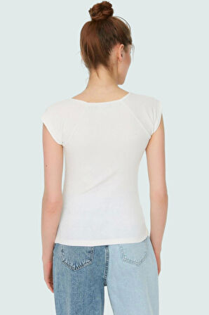 Fitted Örme Bluz Kalp Yaka Yazlık Günlük Premium Kalite Kullanım İçin Modern Stil