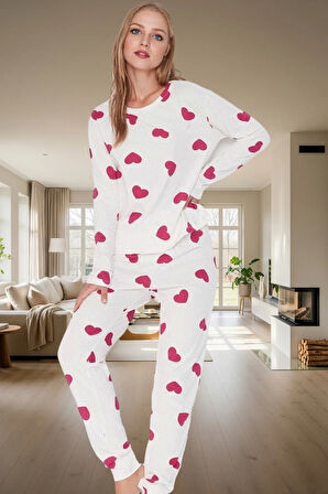 Kadın Kalpli Desenli Pamuklu Pijama Takımı Kış Mevsimi İçin Rahat Uyku Konforlu Kesim