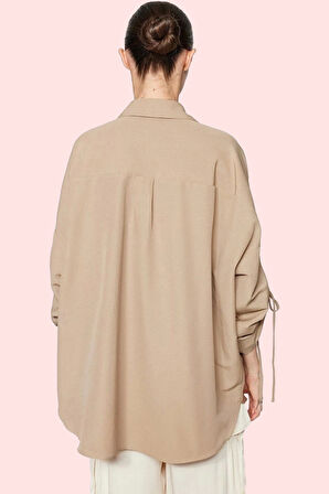 Kadın Büzgülü Detaylı Dokuma Pamuklu Gömlek Rahat Kalıp Günlük Kullanım Yaz Aylarının Vazgeçilmezi