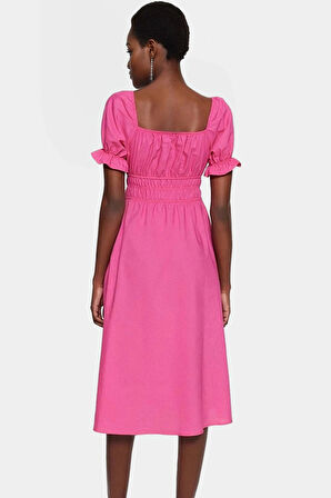 Kadın Yazlık Pamuklu Skater Elbise Kare Yaka Kısa Kollu Rahat Günlük Ve Şık Kaliteli İşçilik