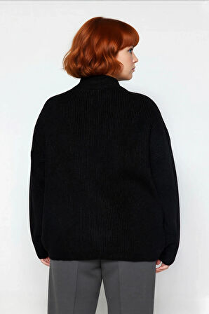 Kadın Relaxed Kalıp Düz Desen Dik Yaka Fermuarlı Triko Kazak Uzun Kollu Orta Kalınlık Basic Şık