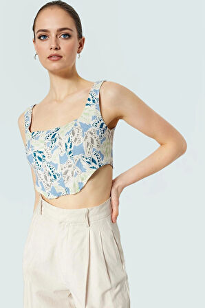 Çiçekli Desenli Crop Bluz Fitted Kalıp Dokuma Kumaş Yazlık Şık Görünüm