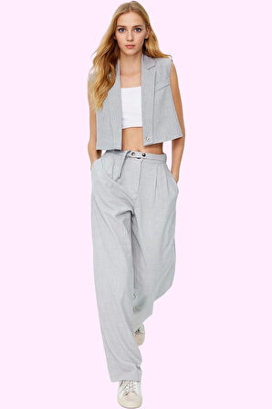 Kadın Yüksek Bel Geniş Paça Straight Pantolon Düz Desen Astarsız Yaz Aylarının Vazgeçilmezi