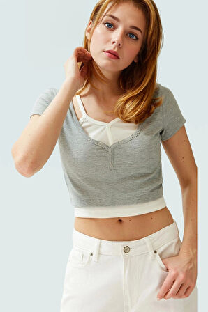 Fitted Vücudu Saran Kısa Bluz Kaşkorse Örme Polyester Yazlık Seçkin Malzeme Yüksek Kalite