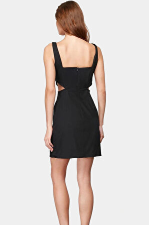 A Line Kolsuz Mini Pamuklu Elbise Kare Yaka Kesim Yazlık Günlük Profesyonel Görünüm Özenle Seçilmiş