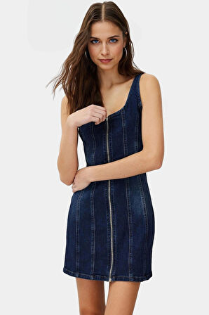 Denim Bisiklet Yaka Fitted Mini Elbise 99 Pamuk Rahat Günlük Dayanıklı Malzeme Zarifane Tasarım