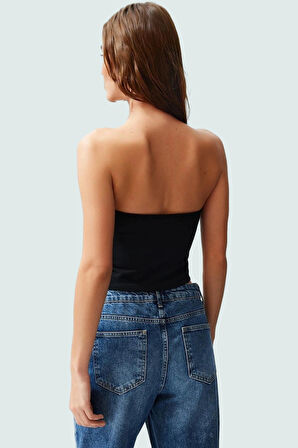 Asimetrik Straplez Crop Bluz Fitted Kalıp Polyester Yazlık Uzun Ömürlü Rahat Ve Şık