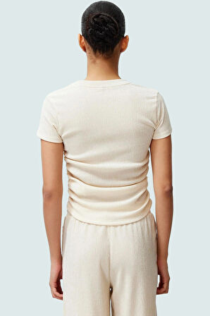 Kadın Kısa Kollu Örme Bluz Dik Yaka Basic Kalıp Zarifane Tasarım Konforlu Kesim Rahat Ve Şık