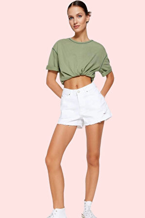 Kadın City Short Denim Şort Dar Paça Pamuklu Yaz Aylarının Vazgeçilmezi Stilin Buluştuğu Yer