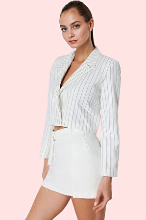 Kadın Kemerli Mini Şort Etek Dokuma Finike Yaz Aylarının Vazgeçilmezi Stilin Buluştuğu Yer