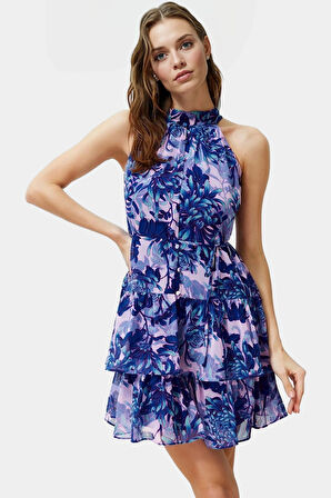 Çiçekli Desenli Halter Yaka Mini Elbise Hafif Polyester Kumaş Yazlık Günlük Şık Görünüm