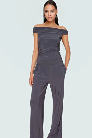 Şık Carmen Yaka Örme Bluz Pantolon Takım Rahat Günlük Stil Profesyonel Görünüm Dayanıklı Malzeme