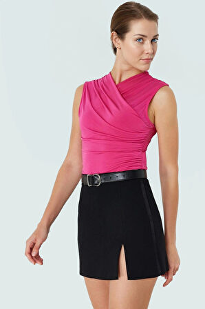 Kadın V Yaka Kolsuz Büzgü Detaylı Örme Bluz Özenle Seçilmiş Premium Kalite Uzun Ömürlü