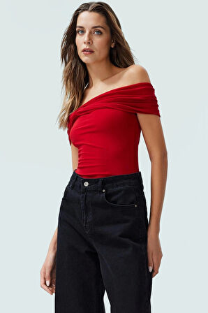 Carmen Yaka Örme Bluz Fitted Kalıp Yazlık Günlük Uzun Ömürlü Mükemmel Uyum Konforlu Kesim