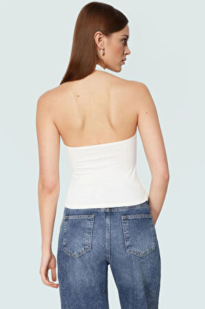 Yazlık Kadın Crop Bluz Viskon Ribana Kumaş Boyundan Bağlamalı Yaka Şık Görünüm