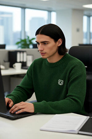 Erkek Oversize Kalıp Bisiklet Yaka Sargı Nakışlı Triko Kazak Günlük Kombinler İçin İdealdir