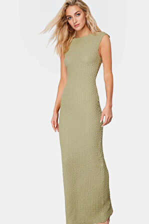 Şık Yazlık Örme Midi Elbise Bodycon Kalıp Kayık Yaka Esnek Kumaş Rahat Ve