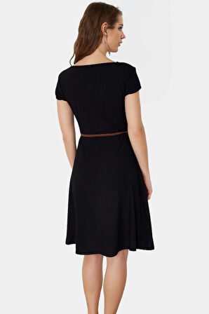 Örme Midi Elbise Kemerli Skater Kalıp Günlük Şık Kullanım İçin Seçkin Malzeme