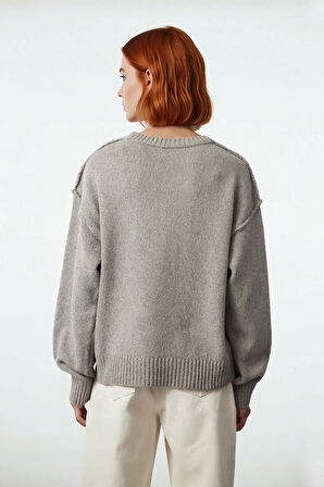 Kadın Oversize Basic Triko Kazak Bisiklet Yaka Uzun Kollu Rahat Kışlık Giyim Modern Kesim Kaliteli