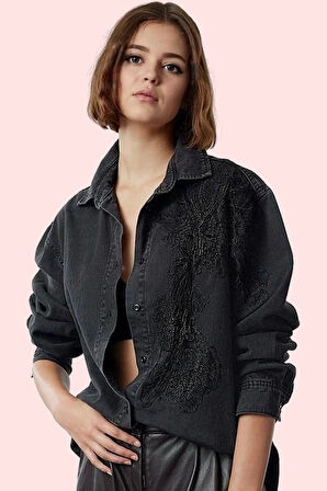 Kadın Denim Gömlek Dantel Detaylı Regular Kalıp Pamuklu Günlük Hafta Sonu Kaliteli Malzeme